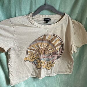 cream flowy T-shirt